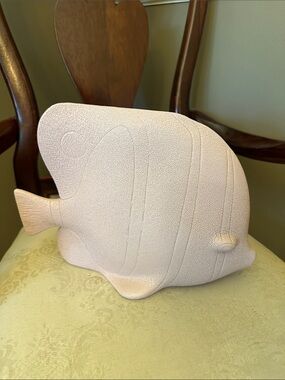 Harris Potteries Pink Crackle Ceramic Angel Fish circa 1980s